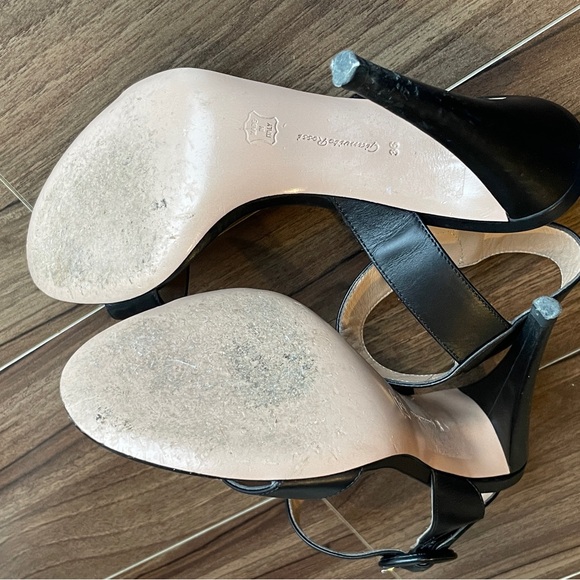 Gianvito Rossi Black Leather Ankle Strap Heels | Made in Italy | Size 36 Europe - Picture 6 of 9